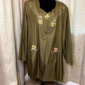 Lisa Renee 2 pc olive tank and blazer set plus size 28